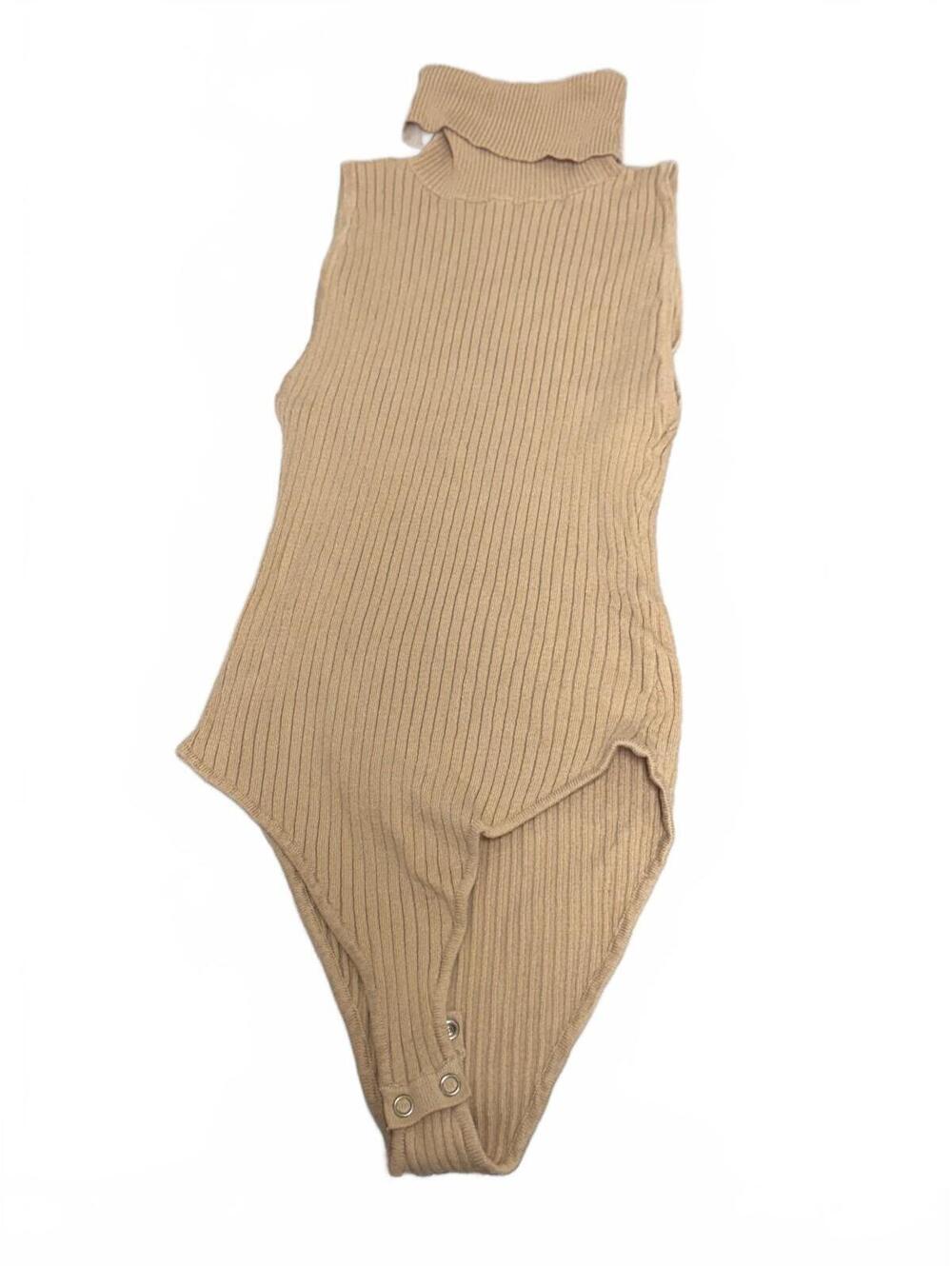 Forever 21 Beige Ribbed Sleeveless Turtleneck Bodysuit Medium